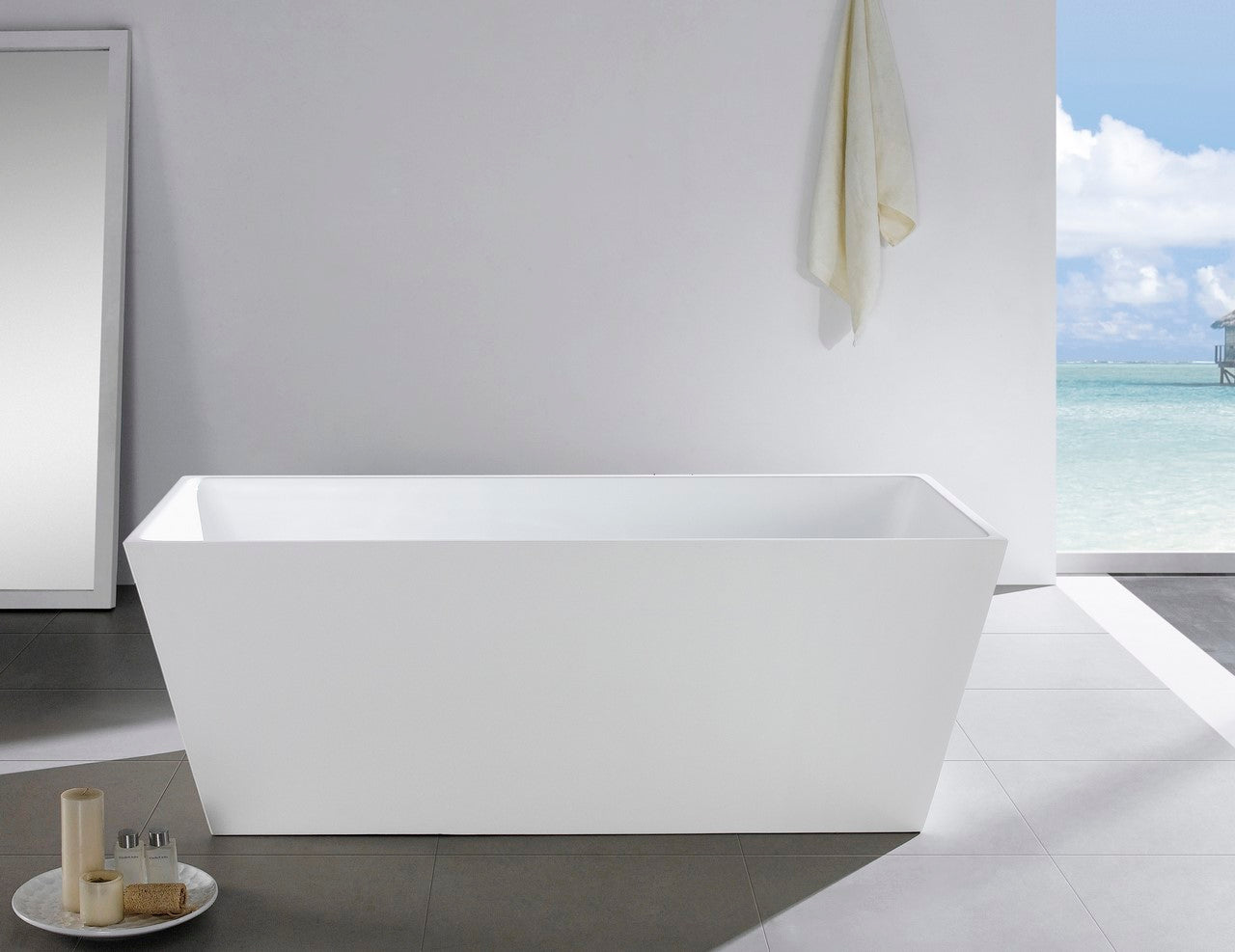 Kube Squadra 59" Free Standing Bathtub